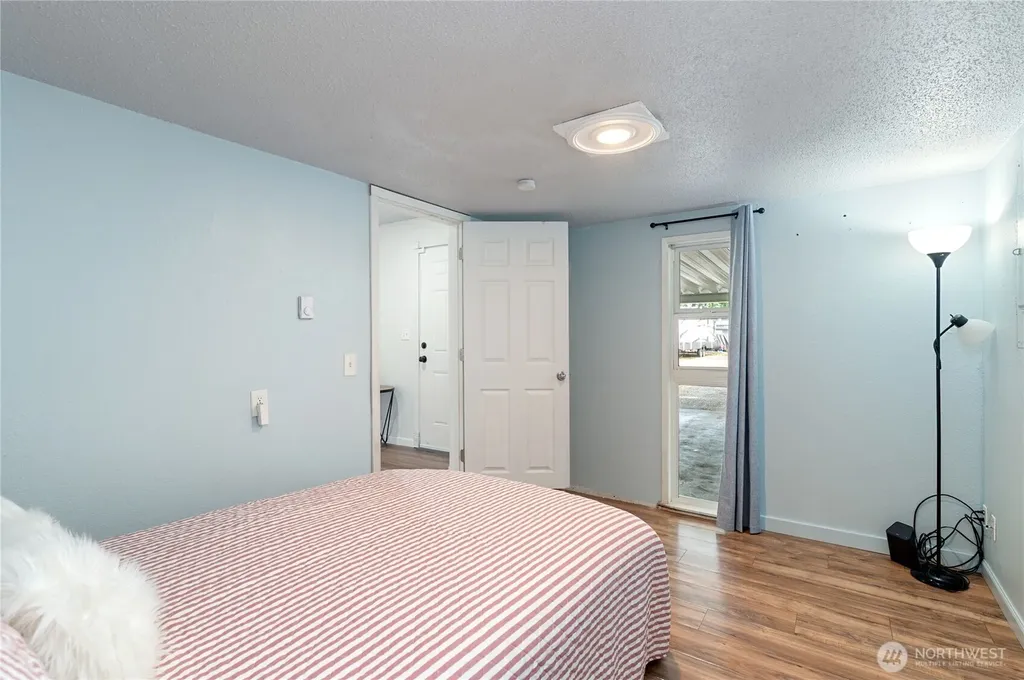 124 Tule Lake Road E Tacoma WA 98445