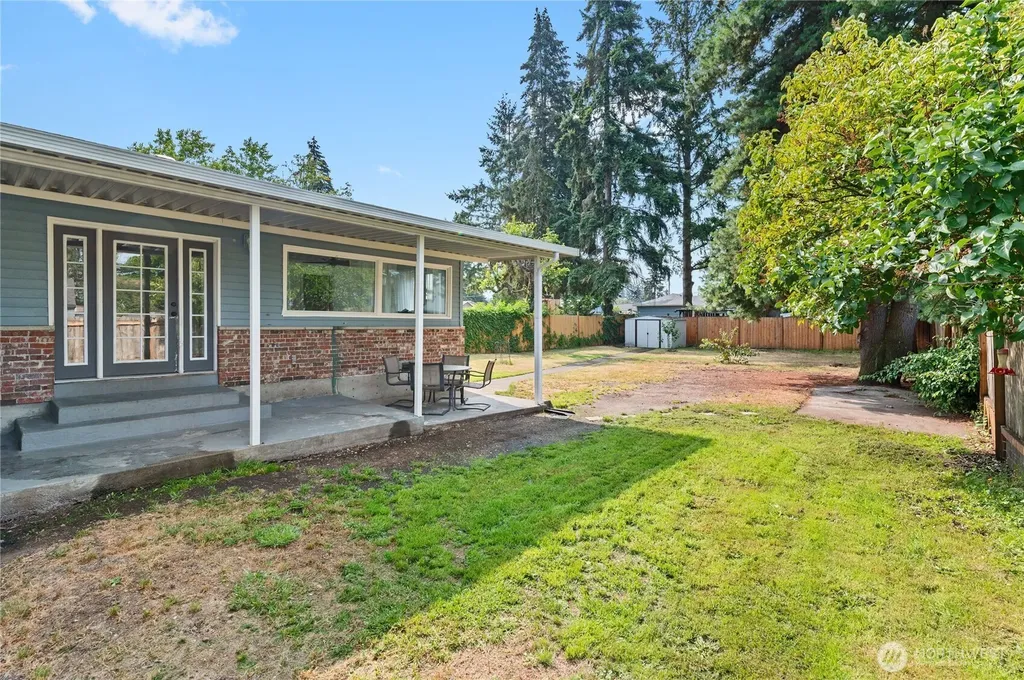 124 Tule Lake Road E Tacoma WA 98445