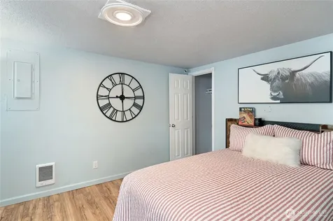 124 Tule Lake Road E Tacoma WA 98445
