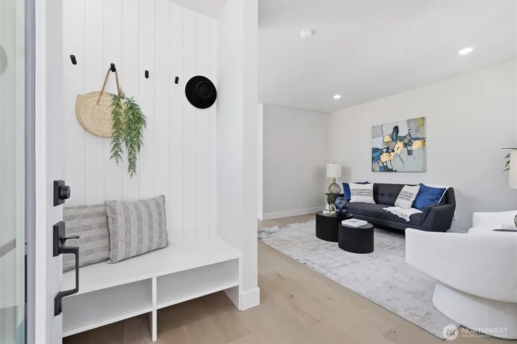 1407 29th Avenue Seattle WA 98122