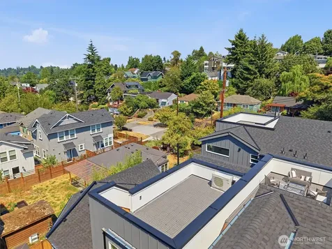 1407 29th Avenue Seattle WA 98122