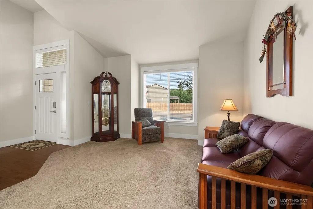 29015 33rd Avenue S Roy WA 98580