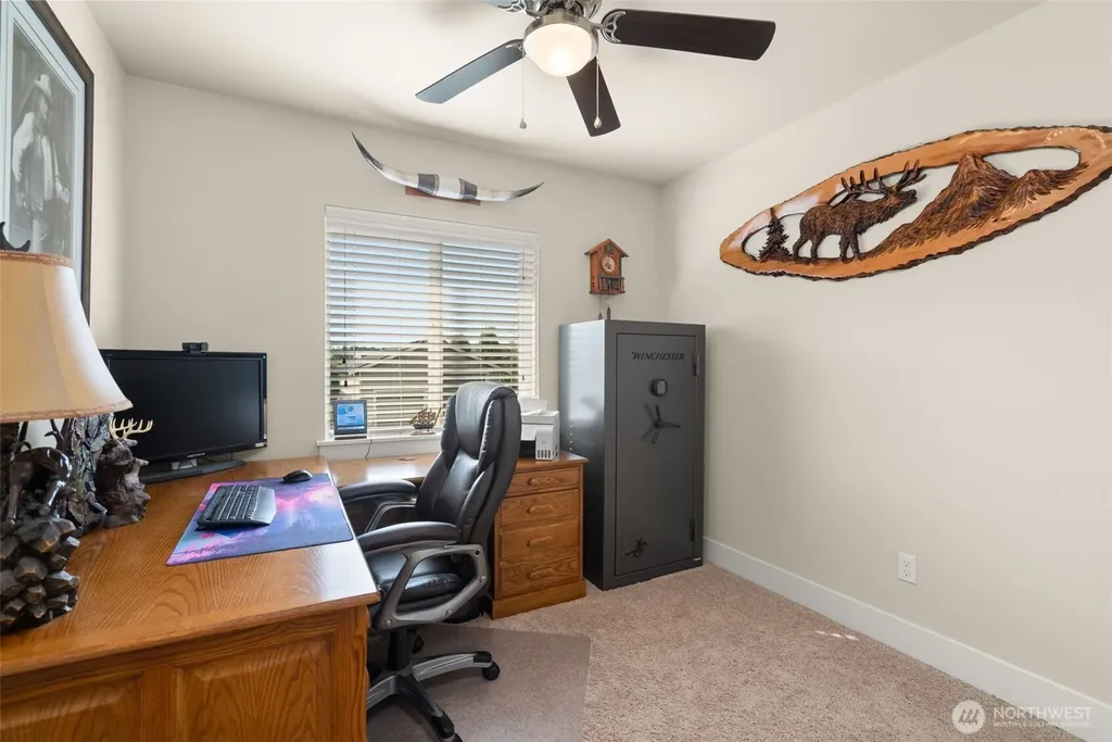 29015 33rd Avenue S Roy WA 98580