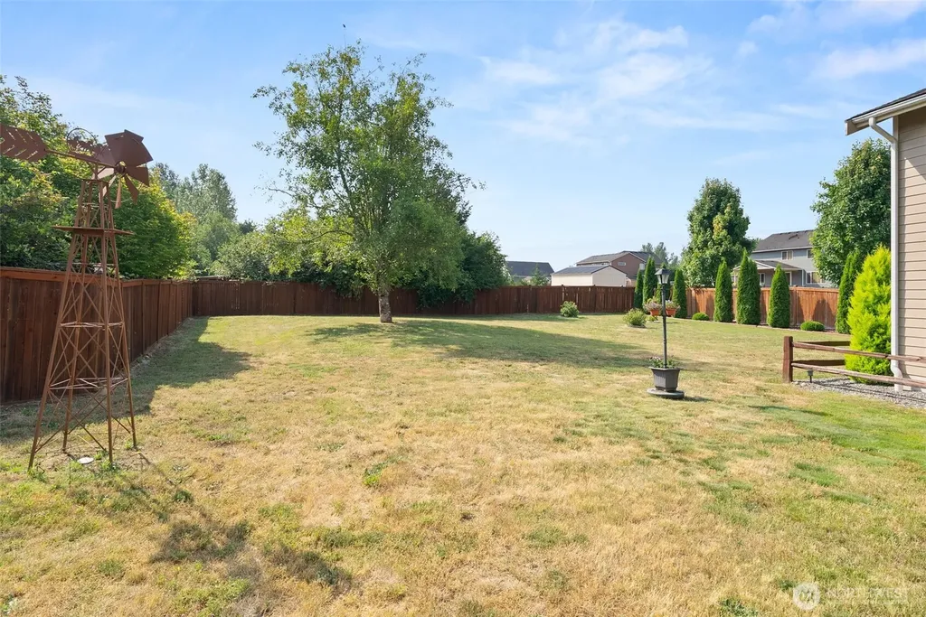 29015 33rd Avenue S Roy WA 98580