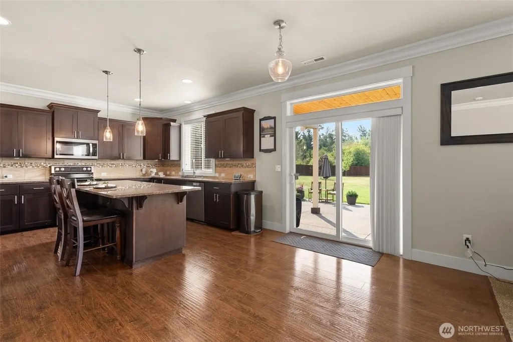 29015 33rd Avenue S Roy WA 98580