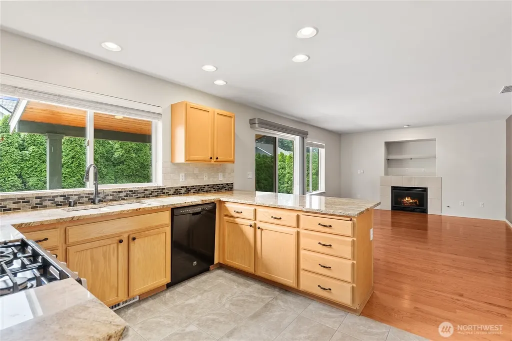 7614 138th Street Ct E Puyallup WA 98373