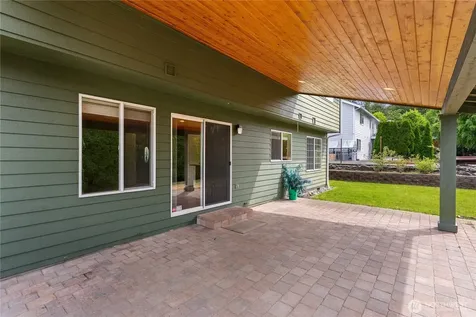7614 138th Street Ct E Puyallup WA 98373