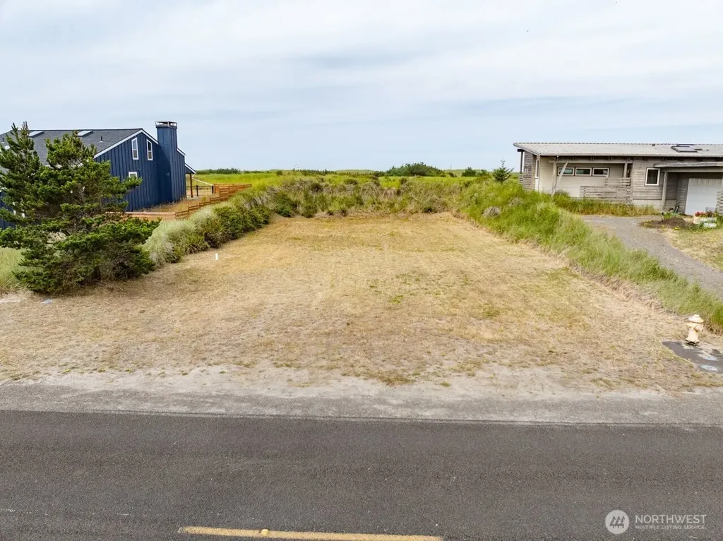 31105 G Street Ocean Park WA 98640