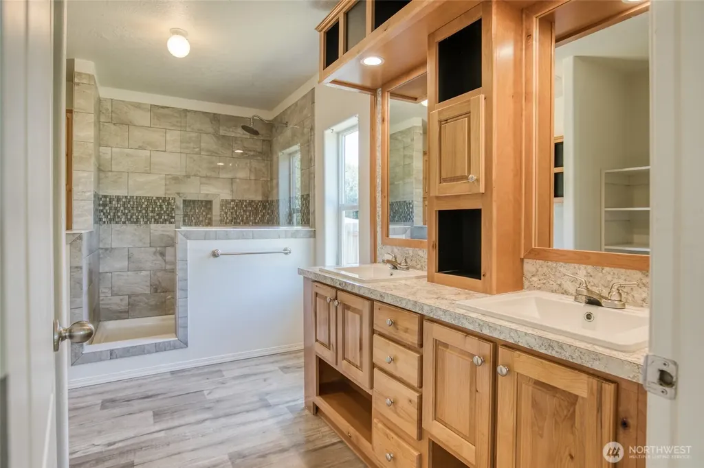 141 Frigate Street NW Ocean Shores WA 98569