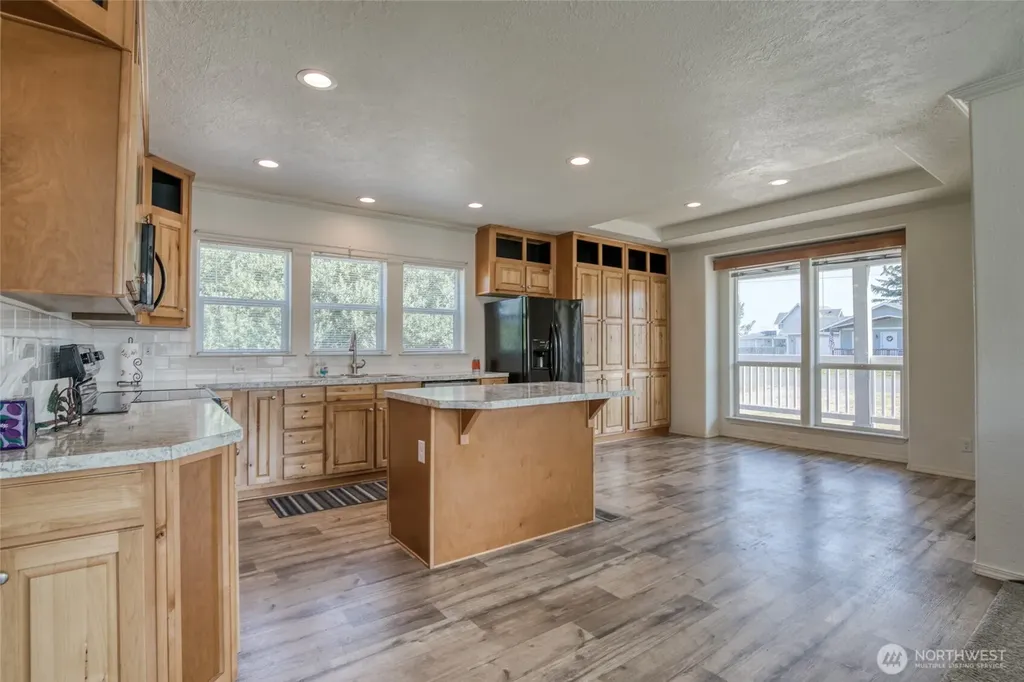 141 Frigate Street NW Ocean Shores WA 98569