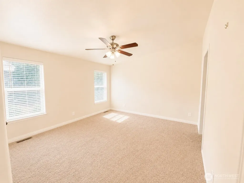 23825 15th Avenue SE Bothell WA 98021