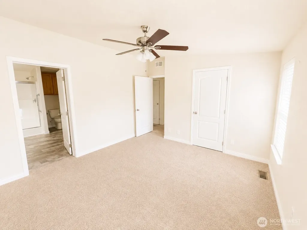 23825 15th Avenue SE Bothell WA 98021