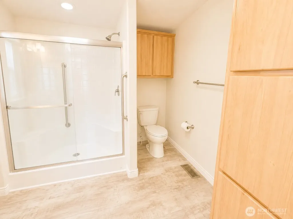 23825 15th Avenue SE Bothell WA 98021