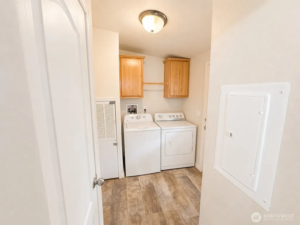 23825 15th Avenue SE Bothell WA 98021