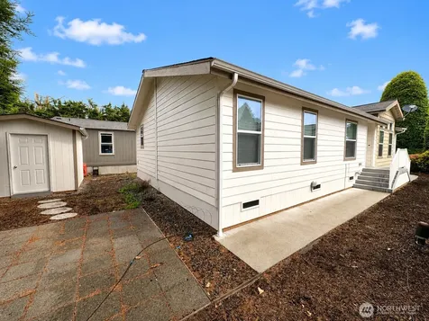 23825 15th Avenue SE Bothell WA 98021