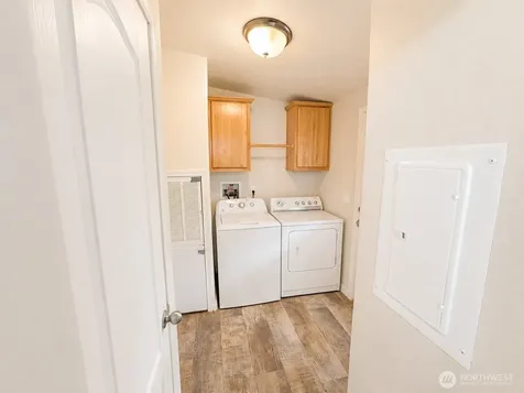 23825 15th Avenue SE Bothell WA 98021