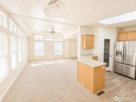 23825 15th Avenue SE Bothell WA 98021