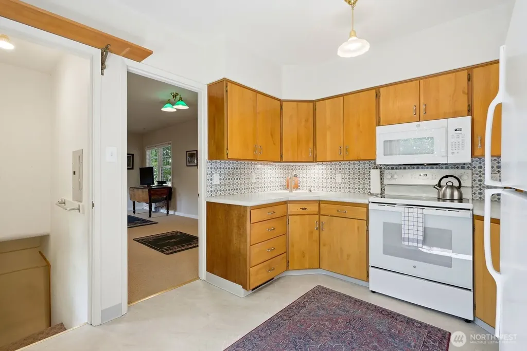 702 E 3rd Avenue Ellensburg WA 98926
