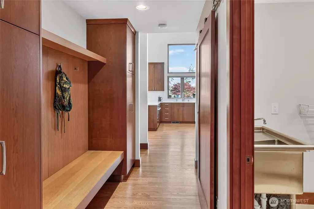 3143 Edgewood Lane Bellingham WA 98226
