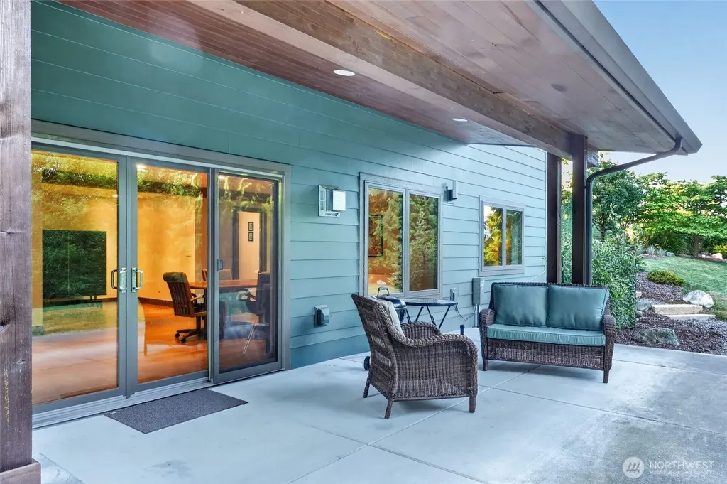 3143 Edgewood Lane Bellingham WA 98226