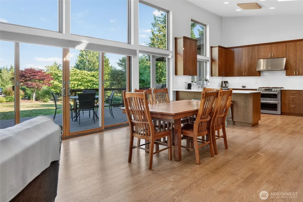 3143 Edgewood Lane Bellingham WA 98226