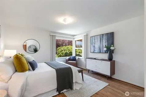 7551 33rd Avenue NW Seattle WA 98117