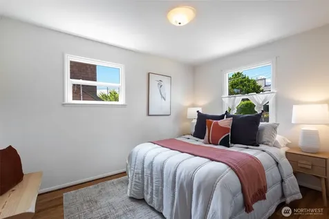 7551 33rd Avenue NW Seattle WA 98117
