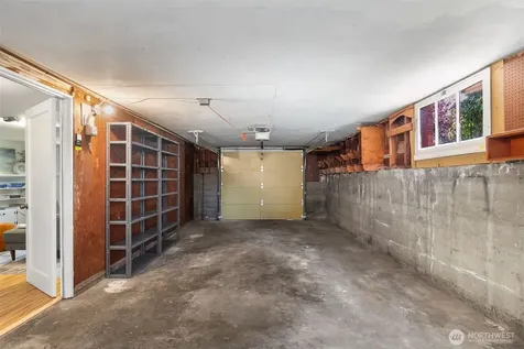 7551 33rd Avenue NW Seattle WA 98117