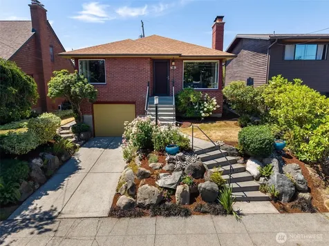 7551 33rd Avenue NW Seattle WA 98117