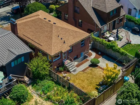 7551 33rd Avenue NW Seattle WA 98117
