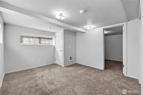 3735 S Alaska Street Tacoma WA 98418