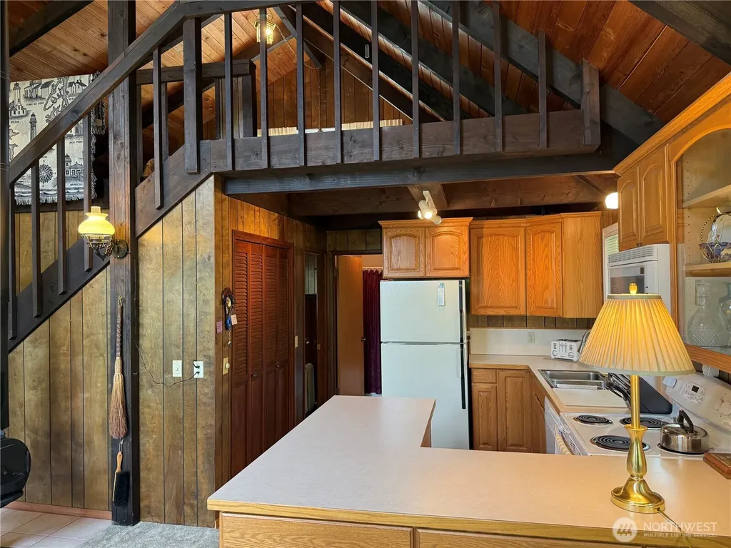 32216 R Street Ocean Park WA 98640