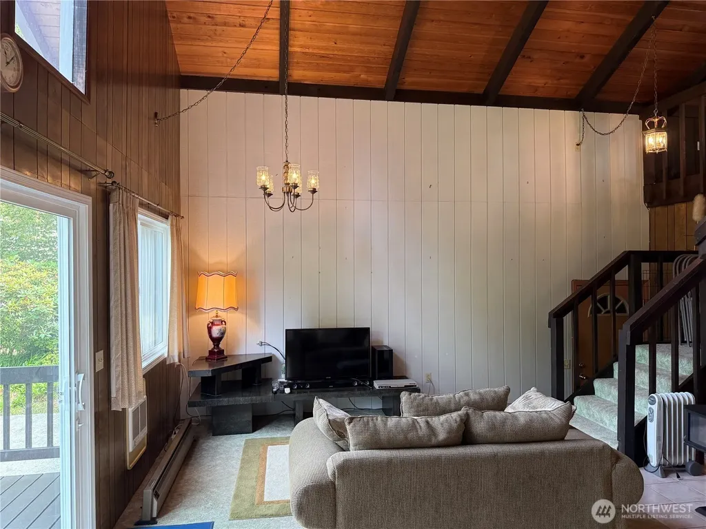 32216 R Street Ocean Park WA 98640