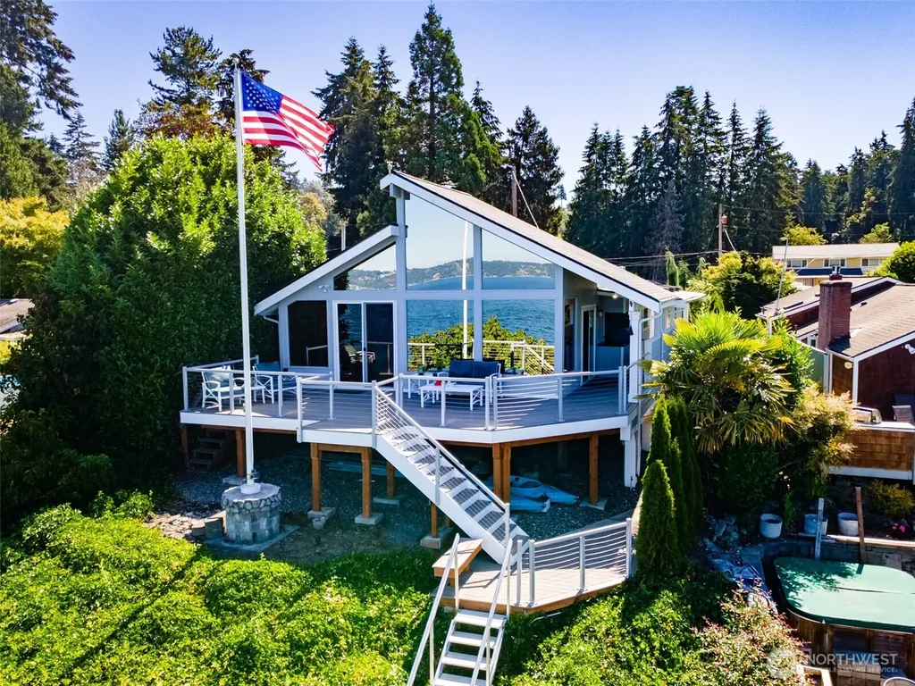30201 33rd Avenue SW Federal Way WA 98023