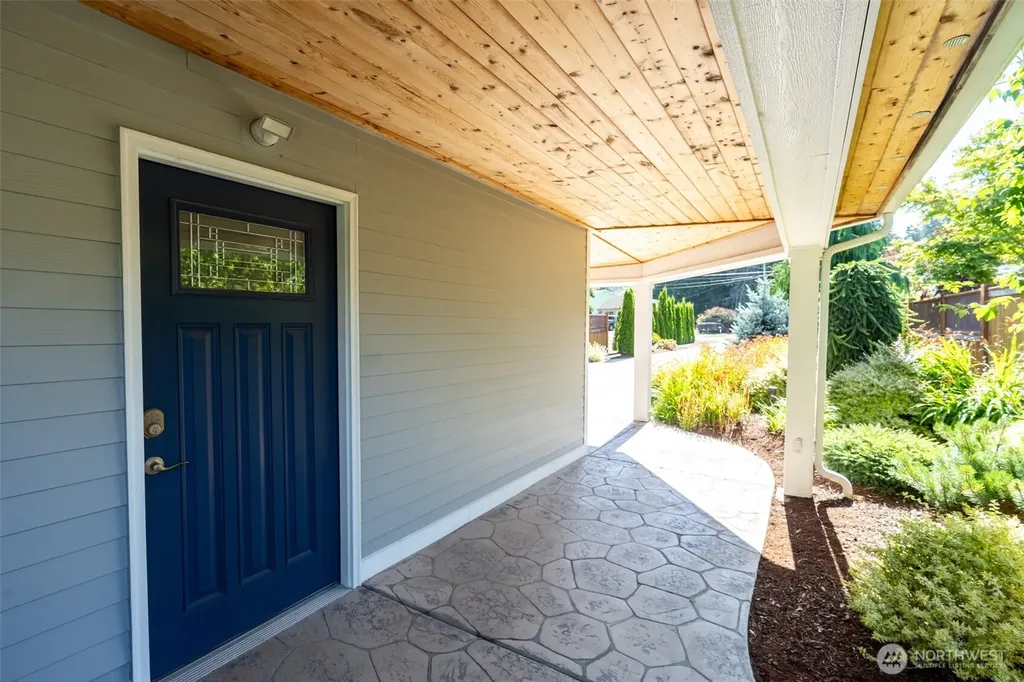 30201 33rd Avenue SW Federal Way WA 98023