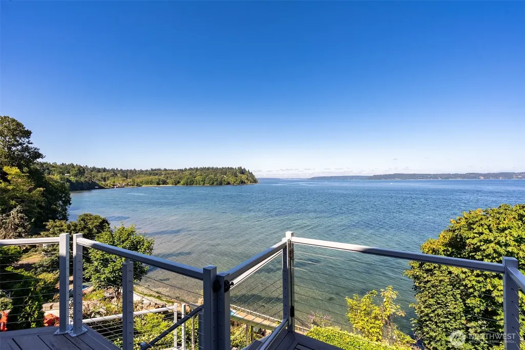 30201 33rd Avenue SW Federal Way WA 98023