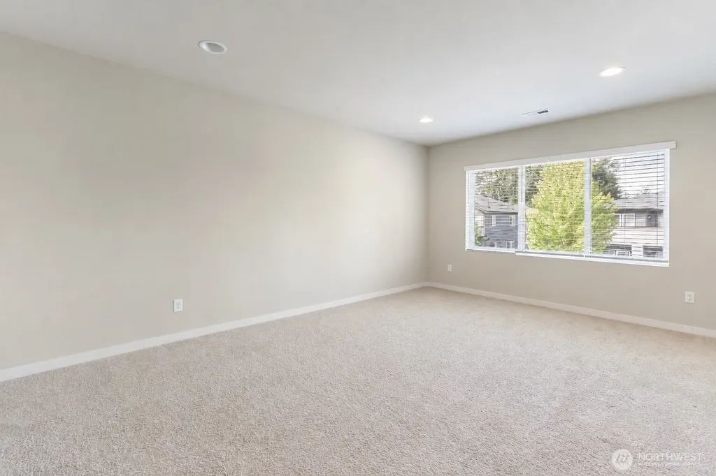 10053 56th Avenue NE Marysville WA 98270