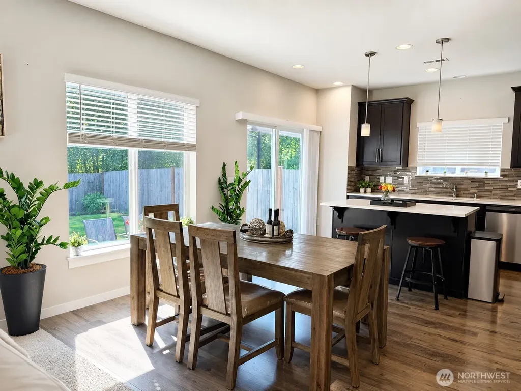 10053 56th Avenue NE Marysville WA 98270