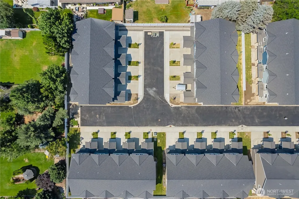 1030 Finch Lane Wenatchee WA 98801