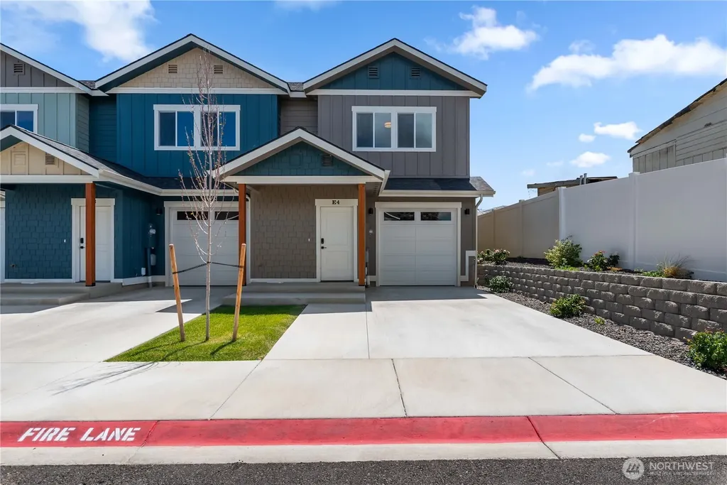 1030 Finch Lane Wenatchee WA 98801