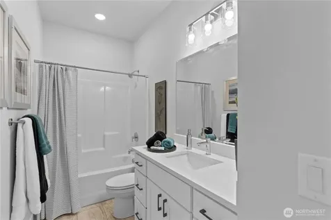1030 Finch Lane Wenatchee WA 98801
