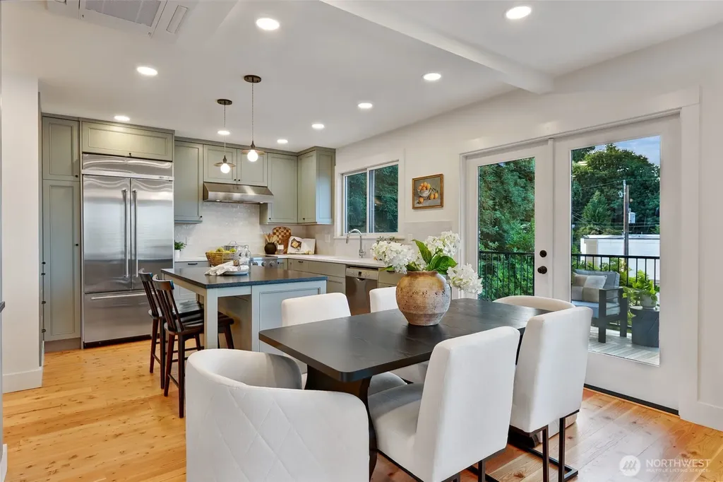 4011 SW Massachusetts Street Seattle WA 98116