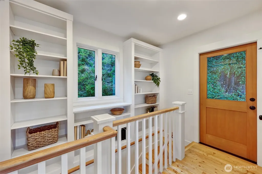4011 SW Massachusetts Street Seattle WA 98116