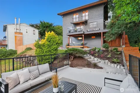 4011 SW Massachusetts Street Seattle WA 98116