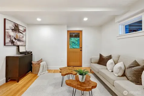 4011 SW Massachusetts Street Seattle WA 98116