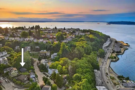 4011 SW Massachusetts Street Seattle WA 98116