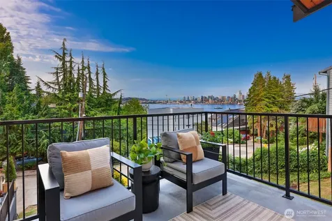 4011 SW Massachusetts Street Seattle WA 98116