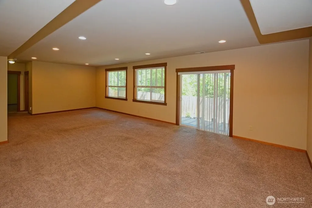10123 88th Court SW Lakewood WA 98498