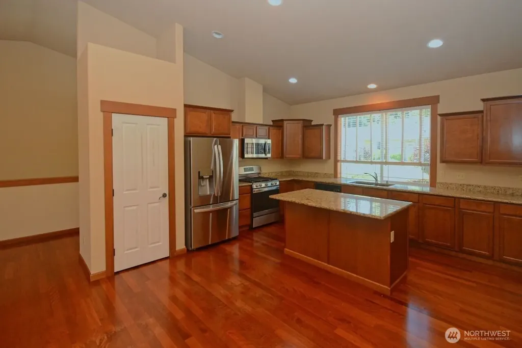 10123 88th Court SW Lakewood WA 98498