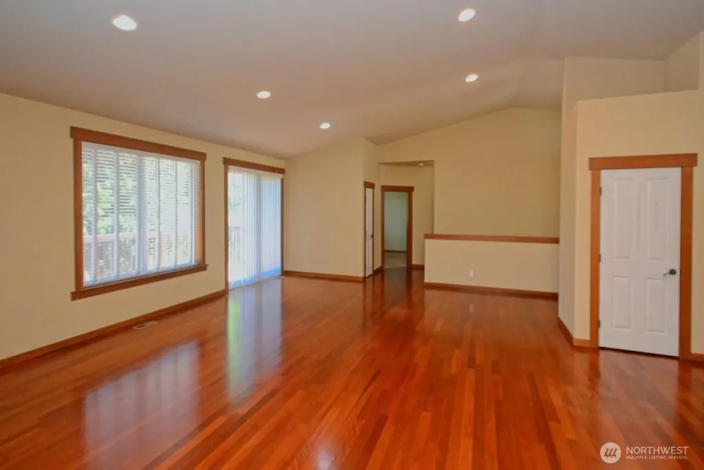 10123 88th Court SW Lakewood WA 98498